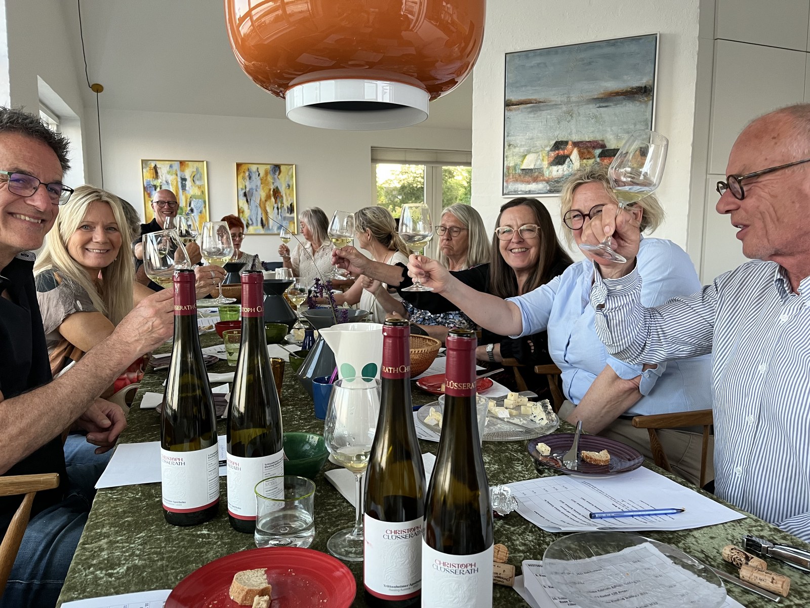 812192D0 F967 4652 94F5 298BB8BBC1C2 1600X1200